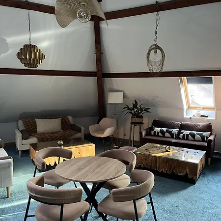 Hotel Les Quatre Saisons Dullin