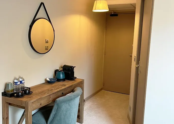Hotel Les Quatre Saisons 3*